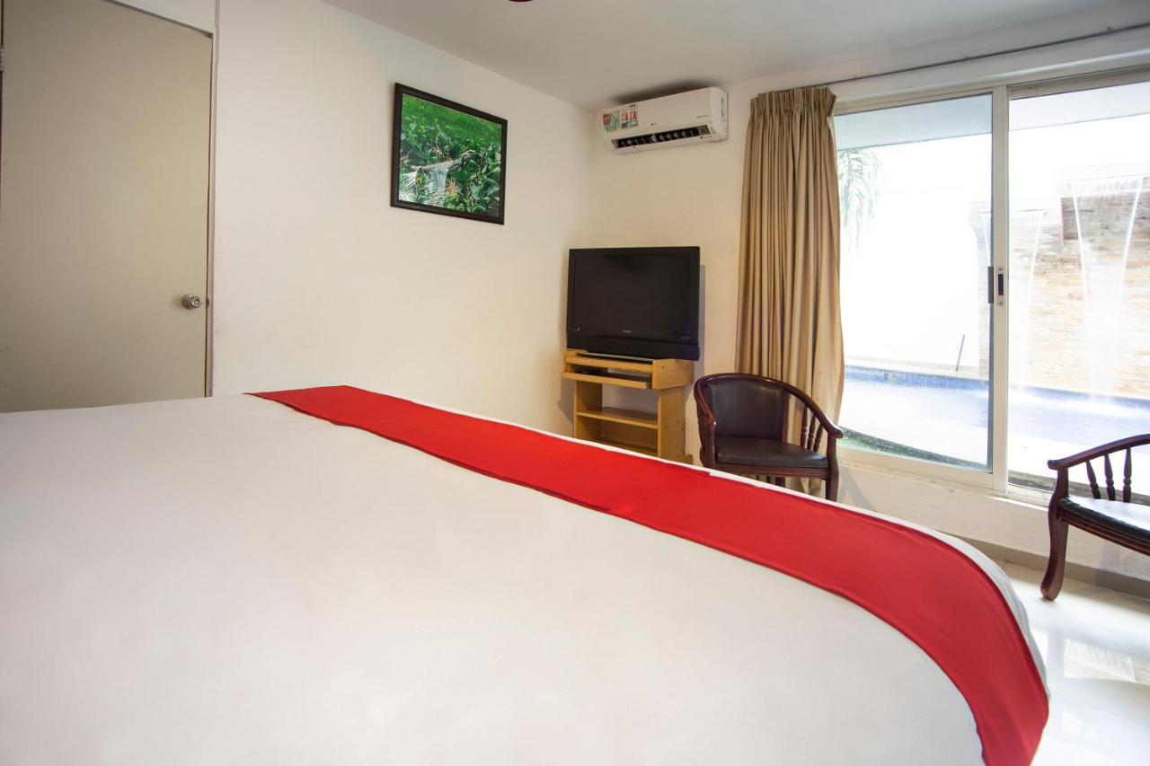 Hotel Mahu Monterrey Eksteriør bilde