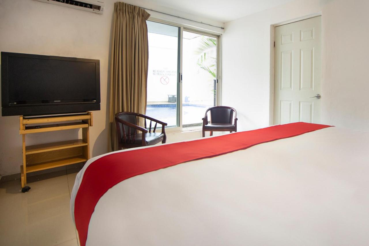 Hotel Mahu Monterrey Eksteriør bilde