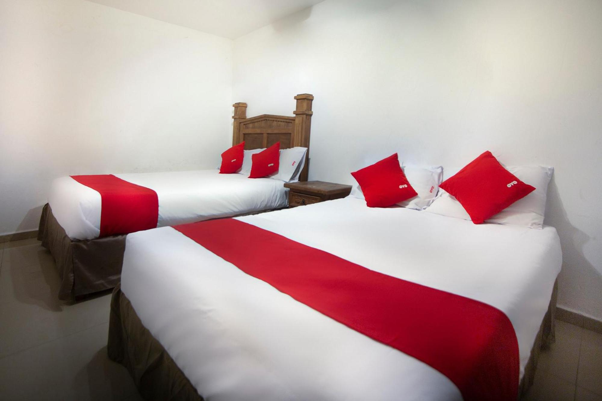 Hotel Mahu Monterrey Eksteriør bilde